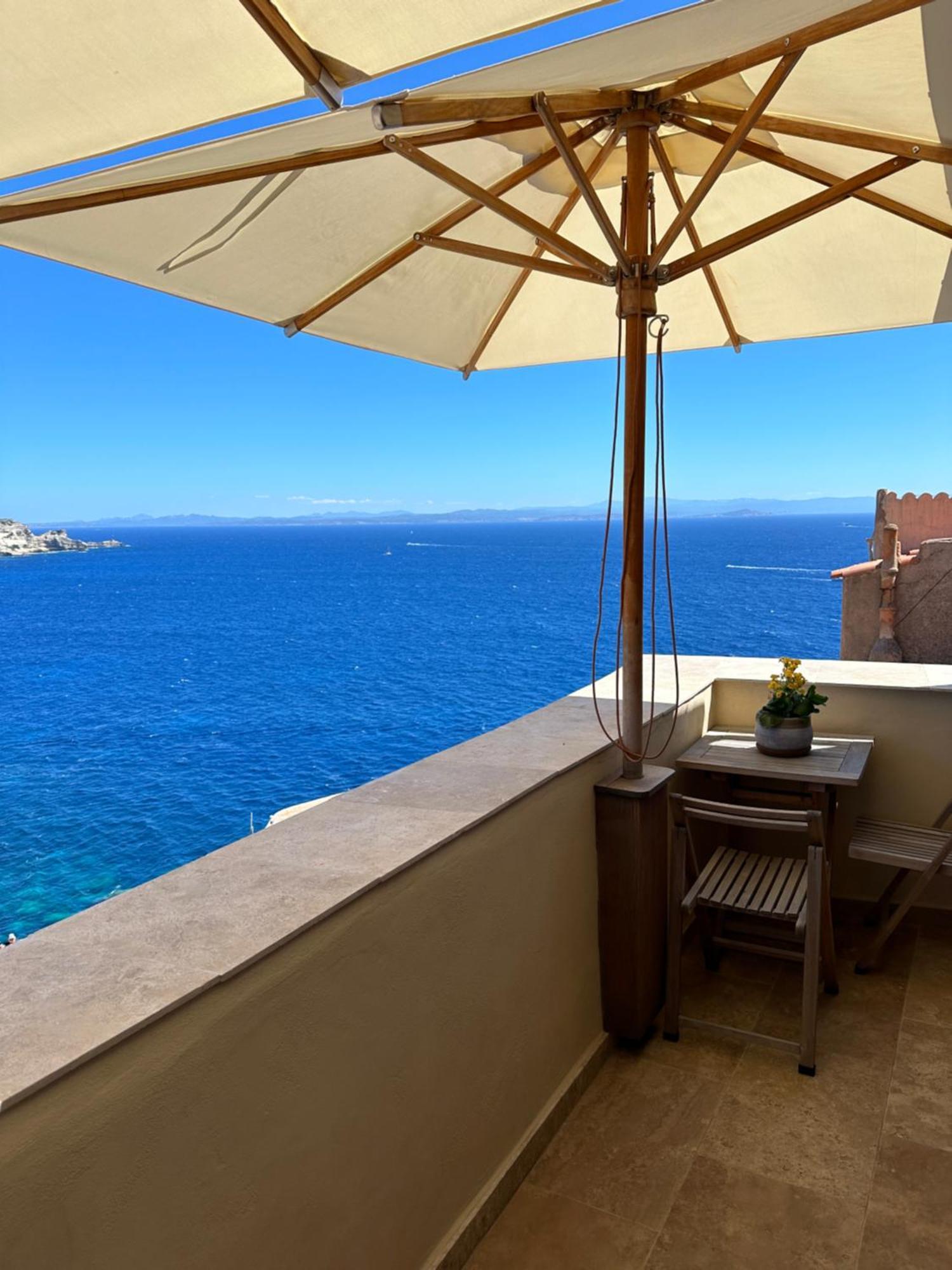 Entre Ciel Et Mer Hotel Bonifacio  Bagian luar foto
