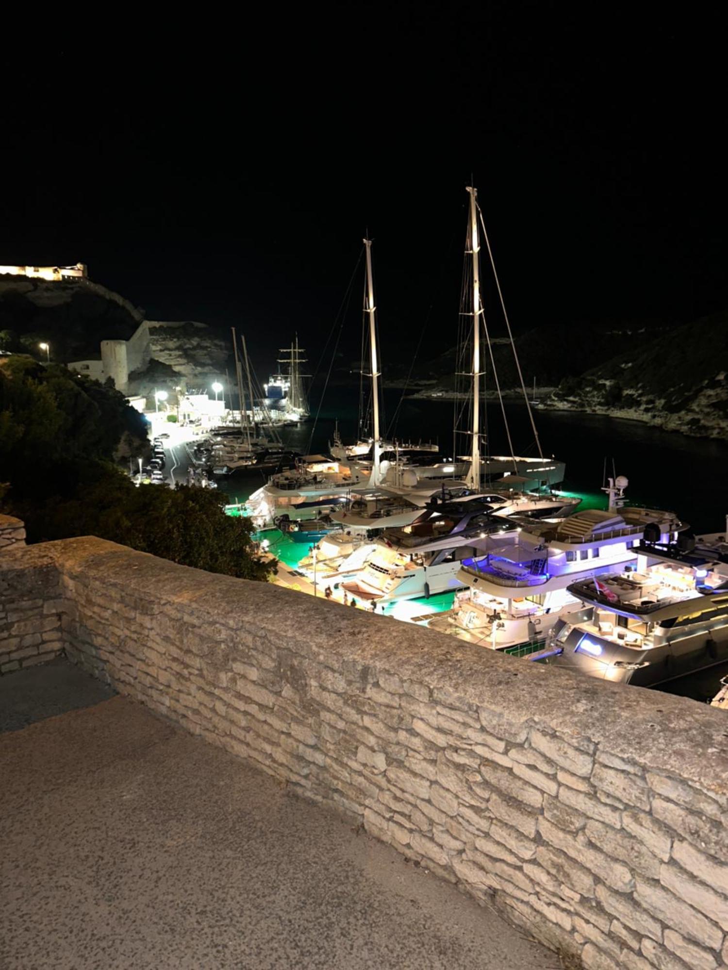Entre Ciel Et Mer Hotel Bonifacio  Bagian luar foto